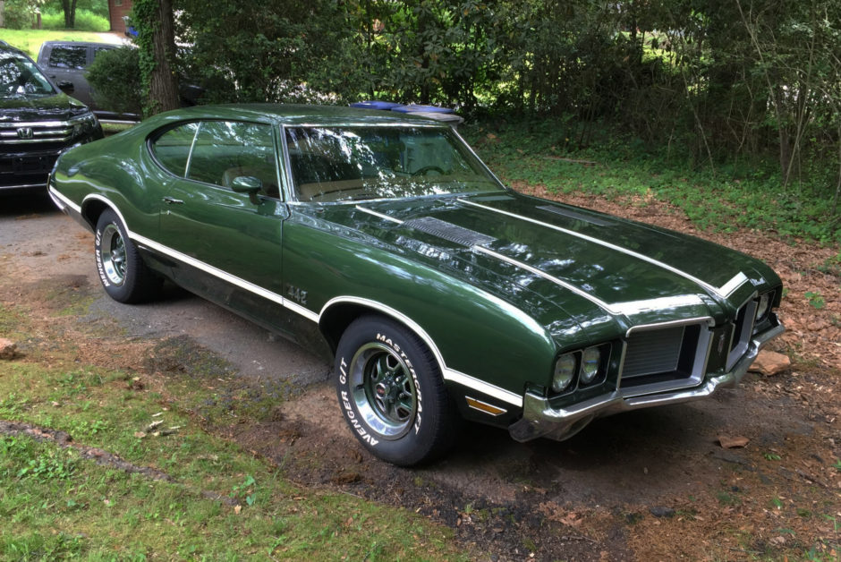 1972 Oldsmobile Cutlass Hardtop Coupe