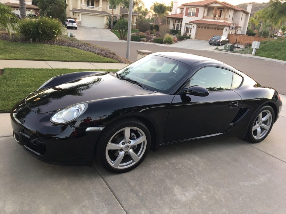 2008 Porsche Cayman 5-Speed