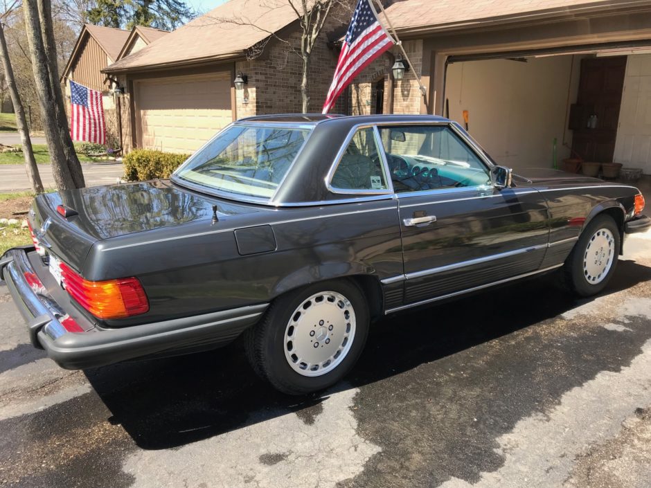 One-Owner 1989 Mercedes-Benz 560SL