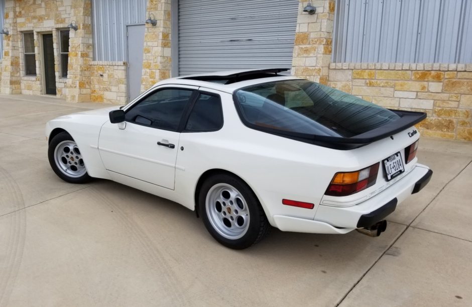 1986 Porsche 944 Turbo