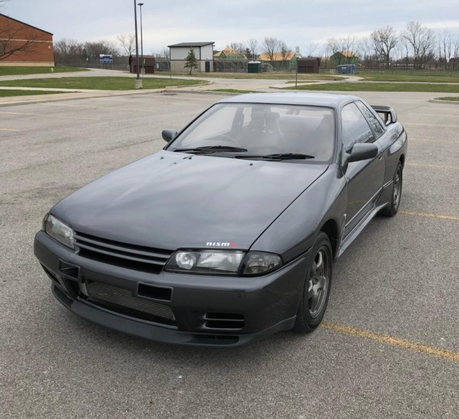 1989 Nissan Skyline GT-R