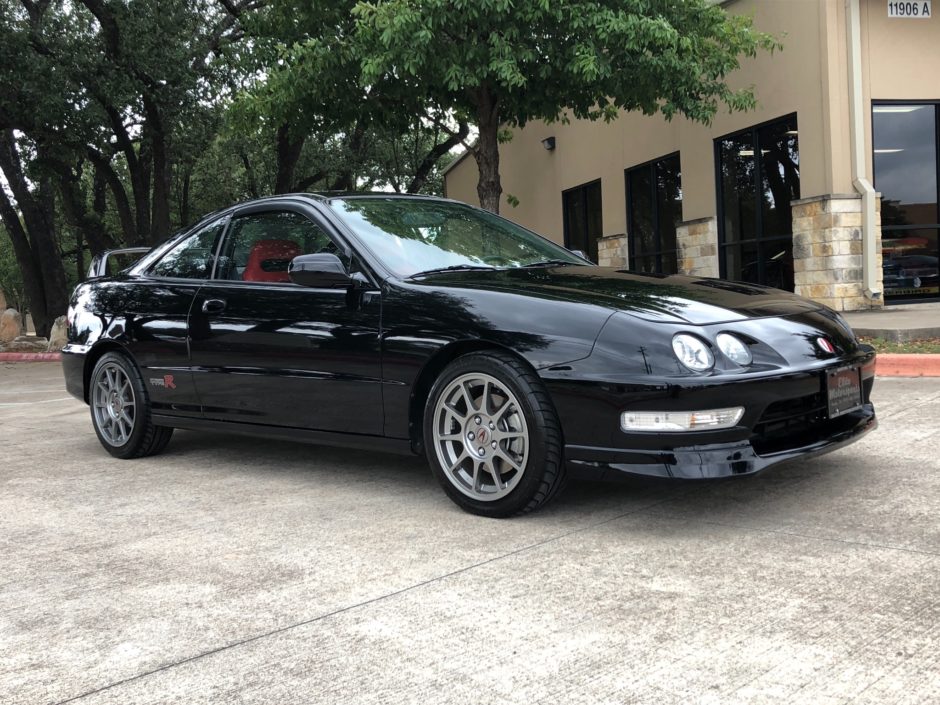 29K-Mile 2000 Acura Integra Type-R