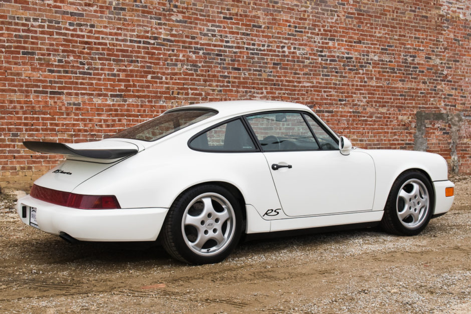 RS America-Style 1991 Porsche 911 Carrera 2
