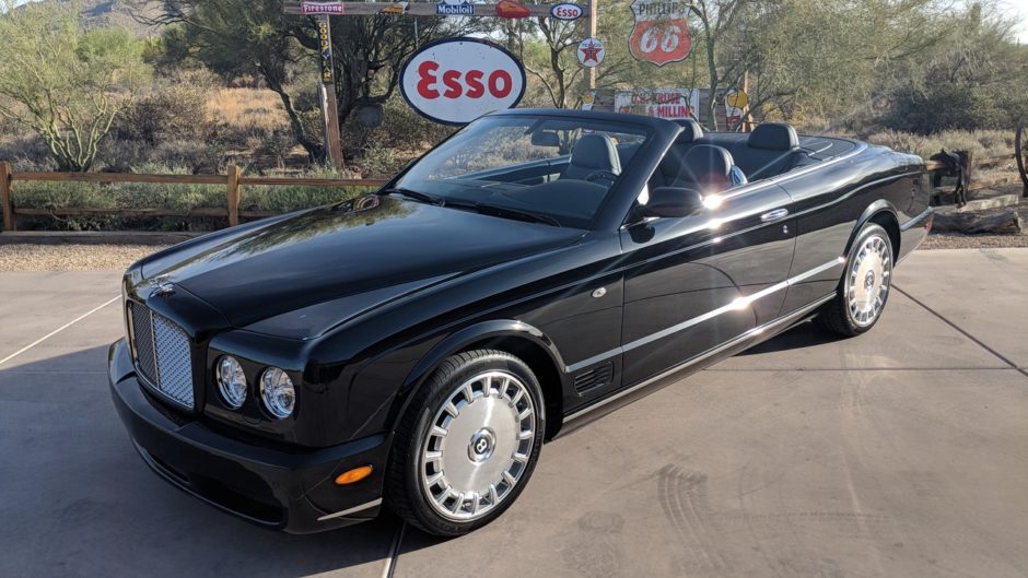 9k-Mile 2009 Bentley Azure
