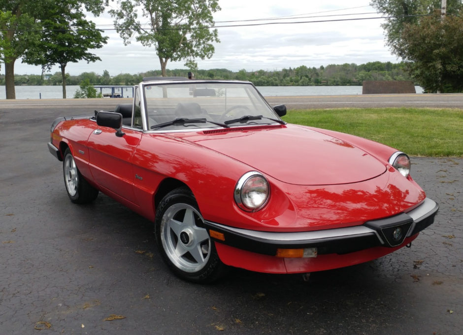 No Reserve: 1987 Alfa Romeo Spider Graduate