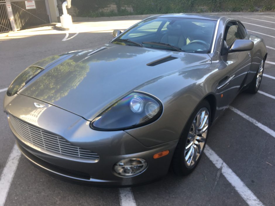 2003 Aston Martin Vanquish