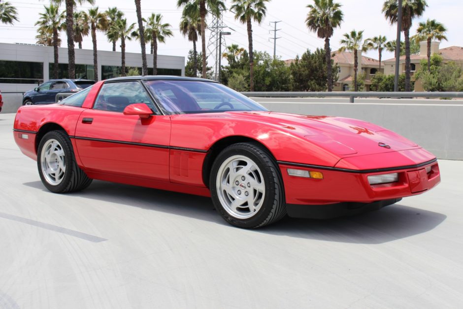 32k-Mile 1990 Chevrolet Corvette ZR1