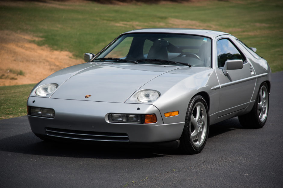 1987 Porsche 928 S4