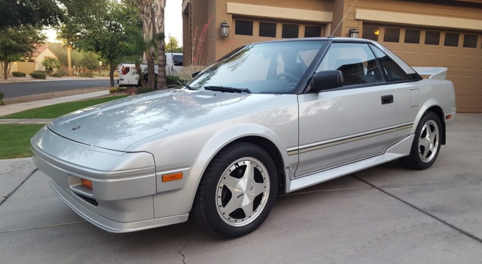 26K-Mile 1986 Toyota MR2