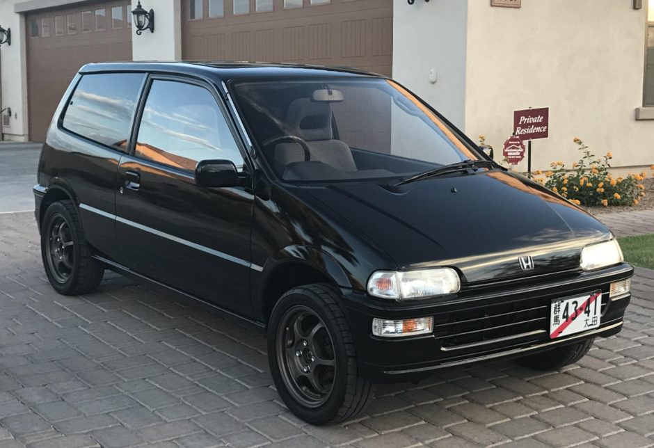 No Reserve: 1990 Honda Today 5-Speed
