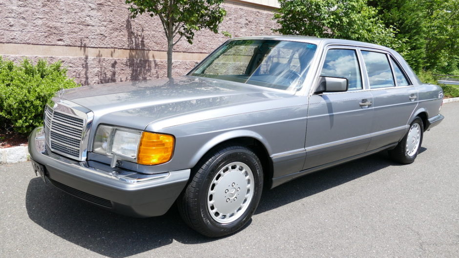 1990 Mercedes-Benz 420SEL