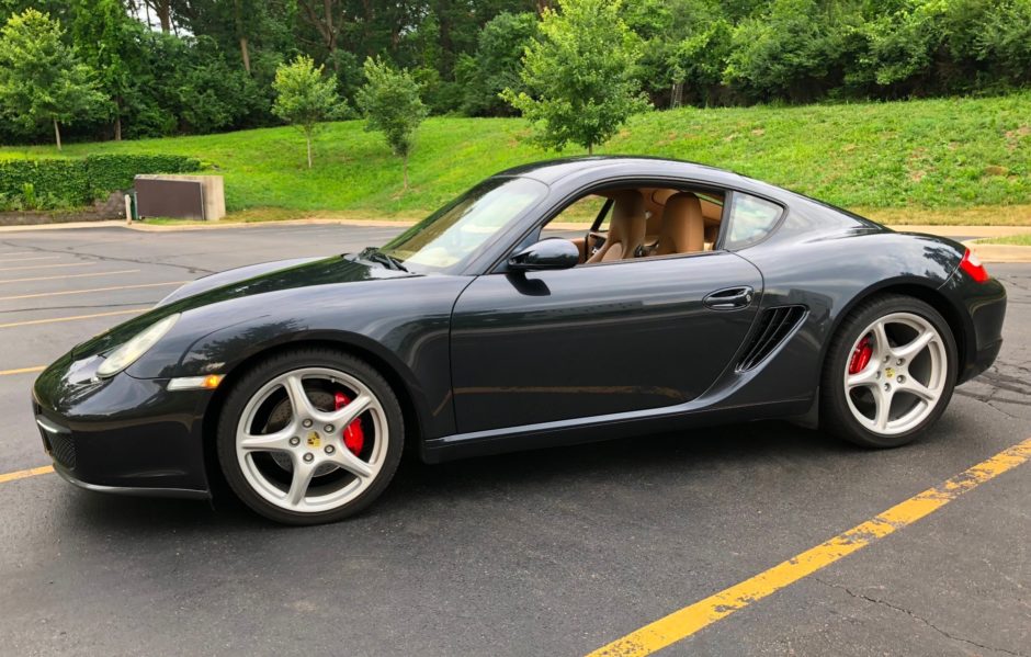2006 Porsche Cayman S 6-Speed