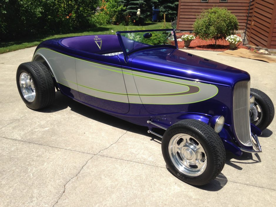 1933 Ford Roadster Hot Rod