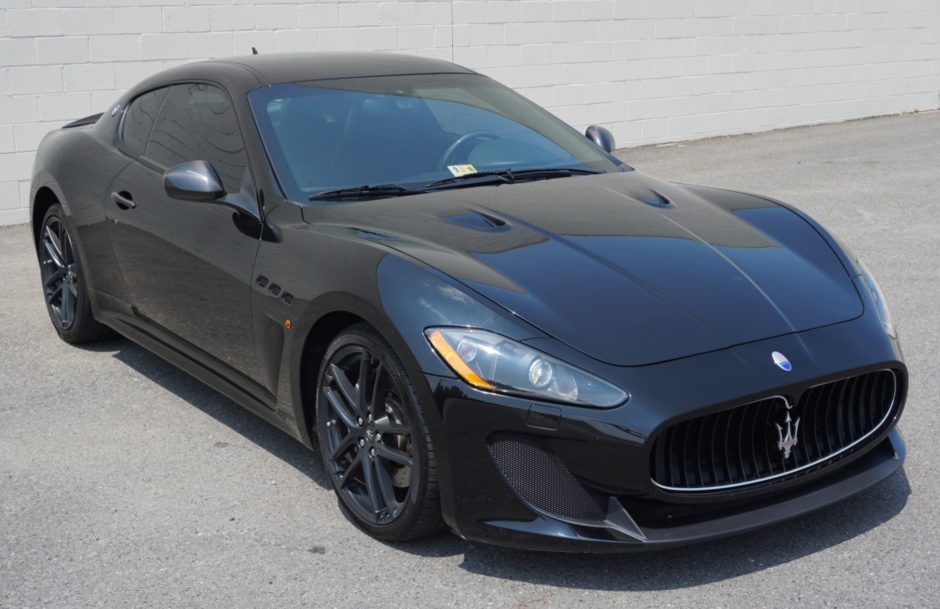 11k-Mile 2012 Maserati GranTurismo MC
