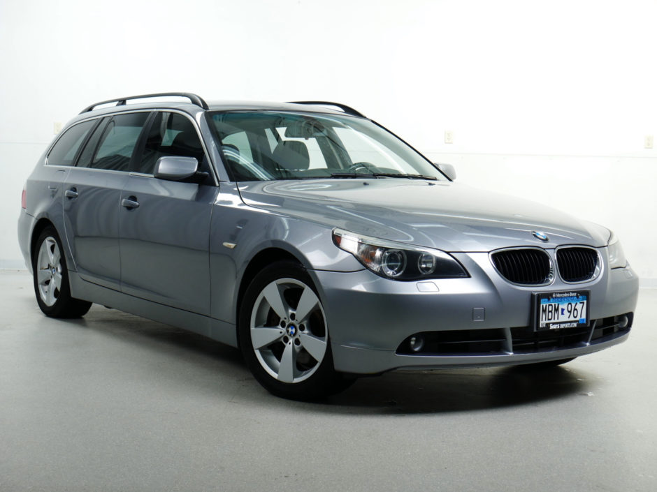 2006 BMW 530xi Sport Wagon 6-Speed