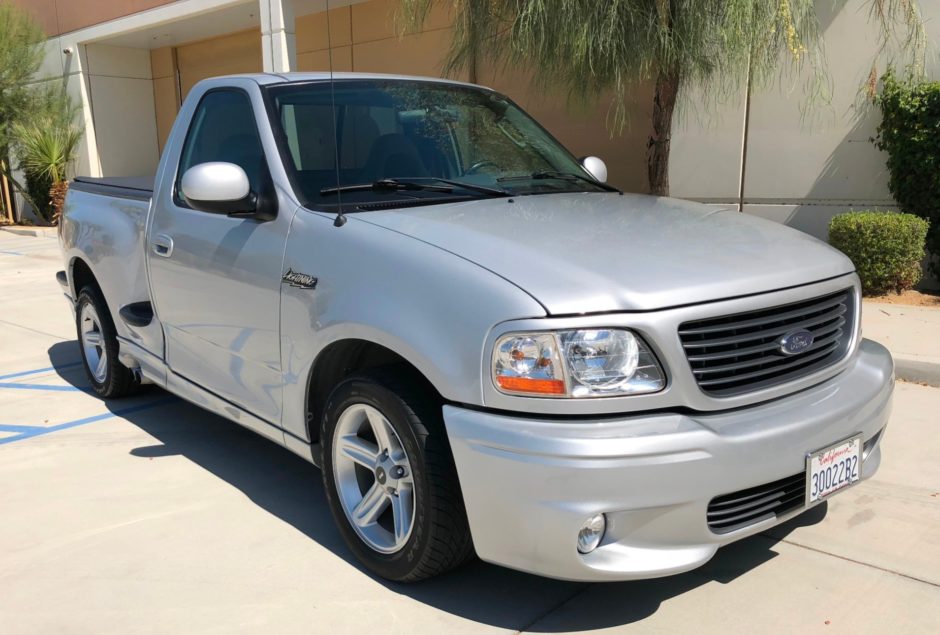 31K-Mile 2004 Ford F-150 Lightning