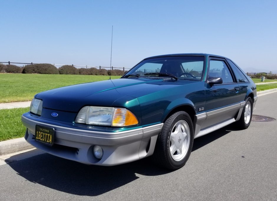 1992 Ford Mustang GT 5.0 5-Speed
