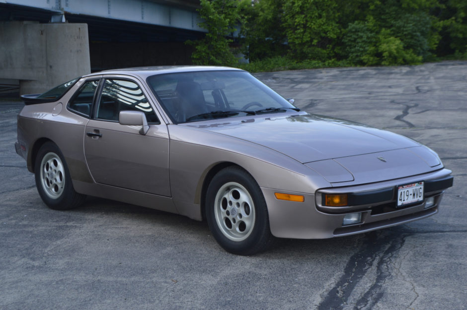 1987 Porsche 944