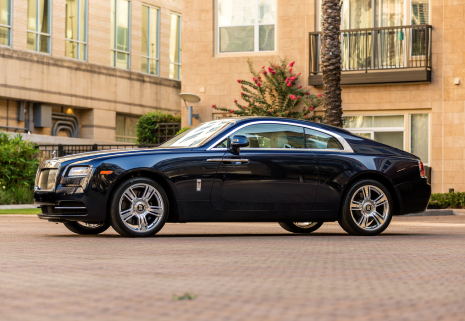 2,700-Mile 2015 Rolls-Royce Wraith