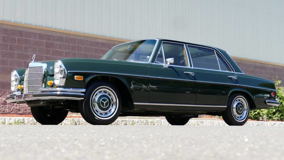 Black-Plate 1969 Mercedes-Benz 280SEL