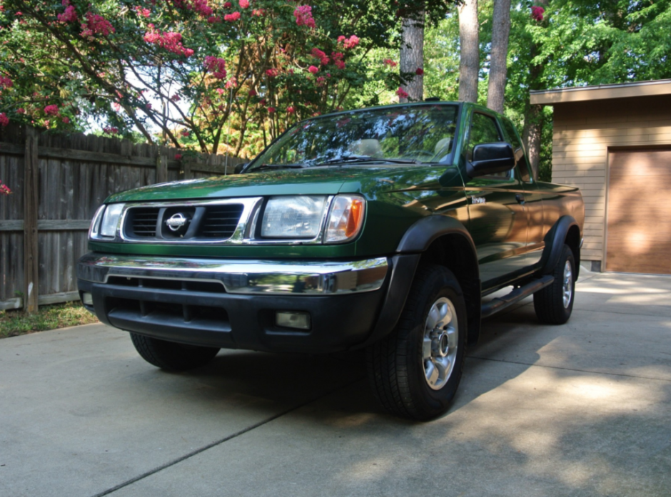 No Reserve: Original Owner 1998 Nissan Frontier 4×4 SE 5-Speed