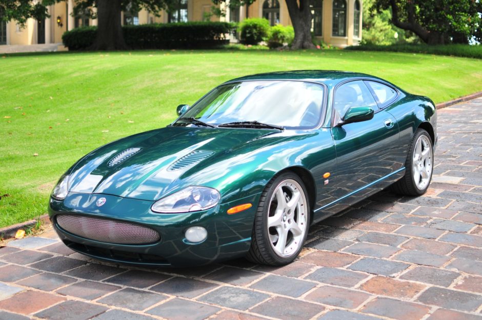 2005 Jaguar XKR