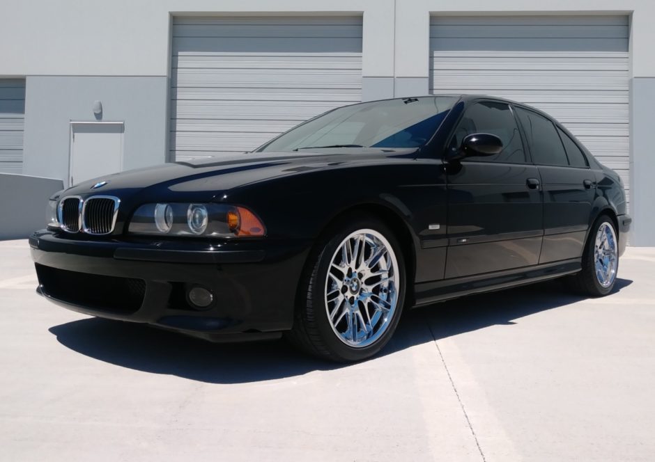 2002 BMW M5