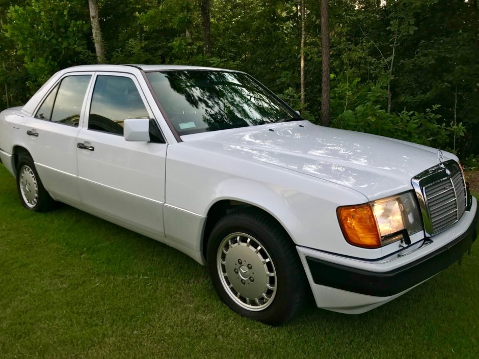 1993 Mercedes-Benz 300E