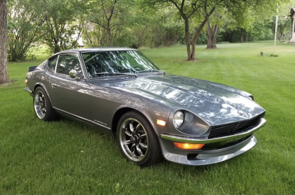 Modified 1971 Datsun 240Z 5-Speed