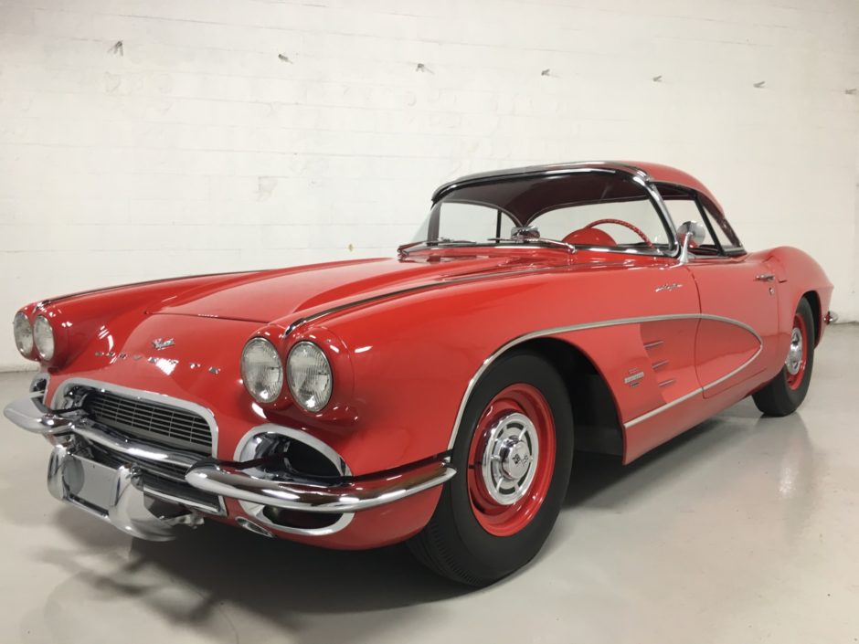 1961 Chevrolet Corvette Fuelie 4-Speed