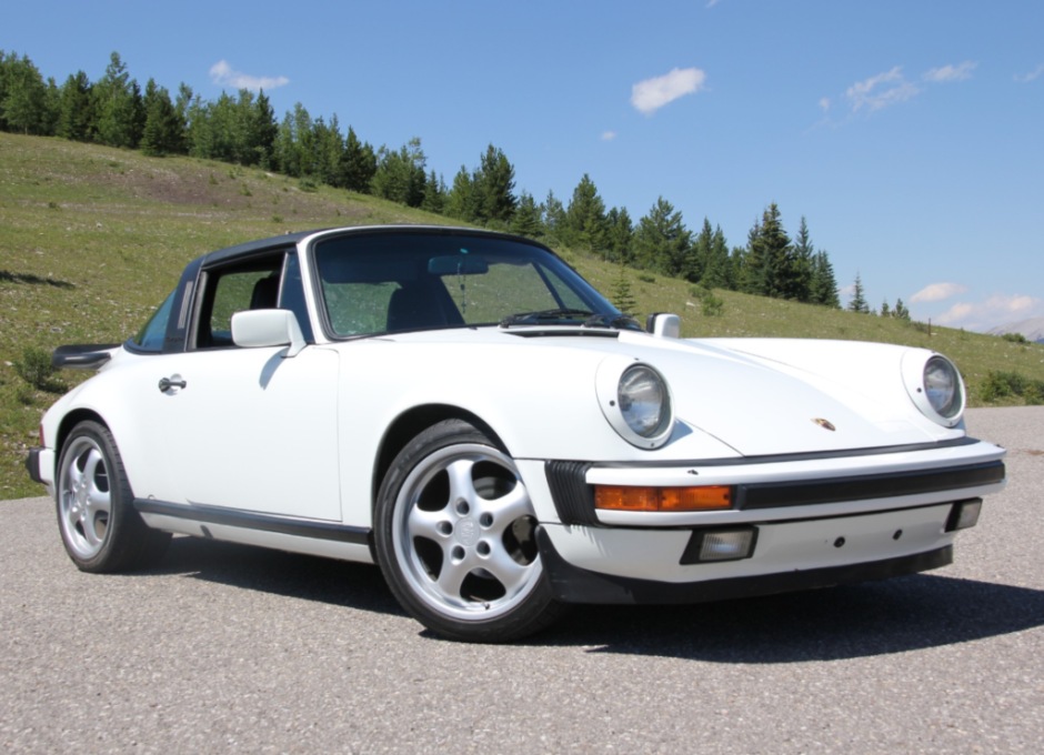 1986 Porsche 911 Carrera Targa