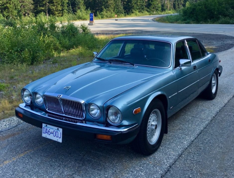 No Reserve: 1990 Jaguar XJ12 Series III Vanden Plas
