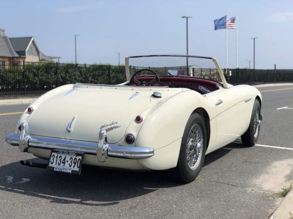 1962 Austin-Healey 3000 BT7 4-Seat Roadster