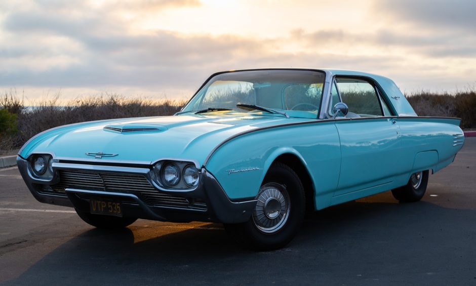 1961 Ford Thunderbird