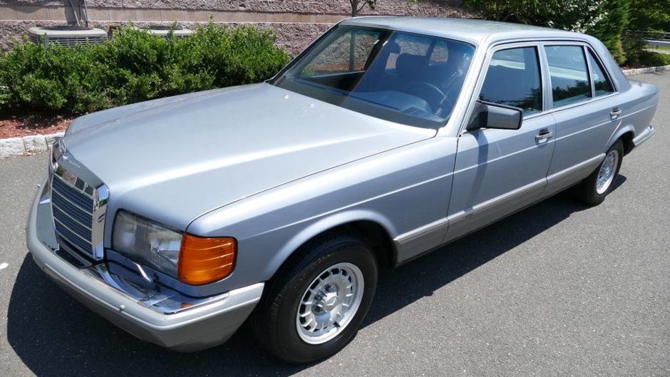 No Reserve: 1982 Mercedes-Benz 380SEL