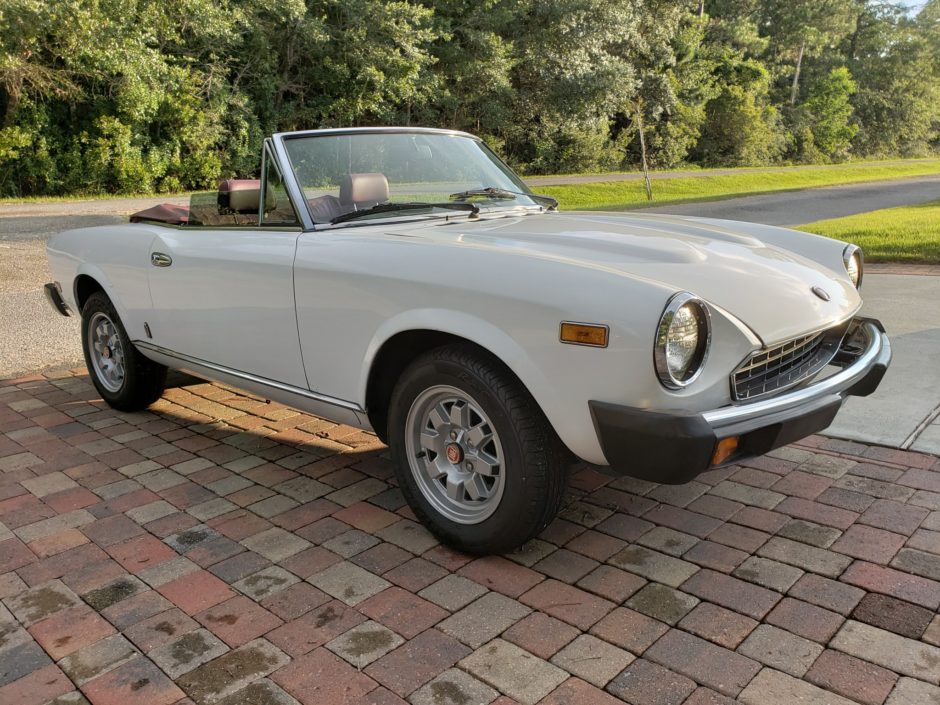 1982 Fiat Spider 2000