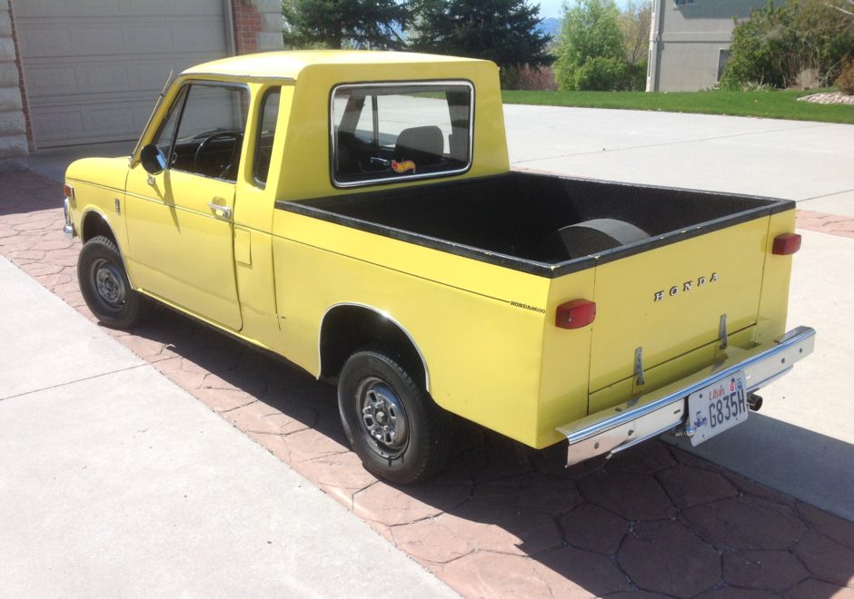 No Reserve: 1971 Honda N600 Pickup