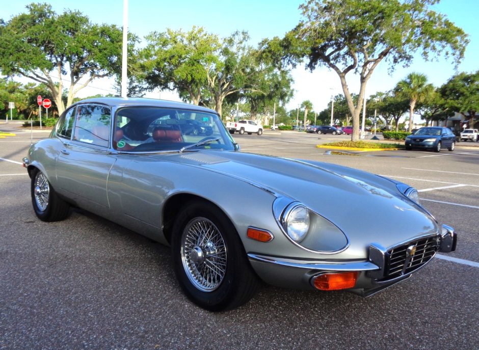 1972 Jaguar XKE 2+2