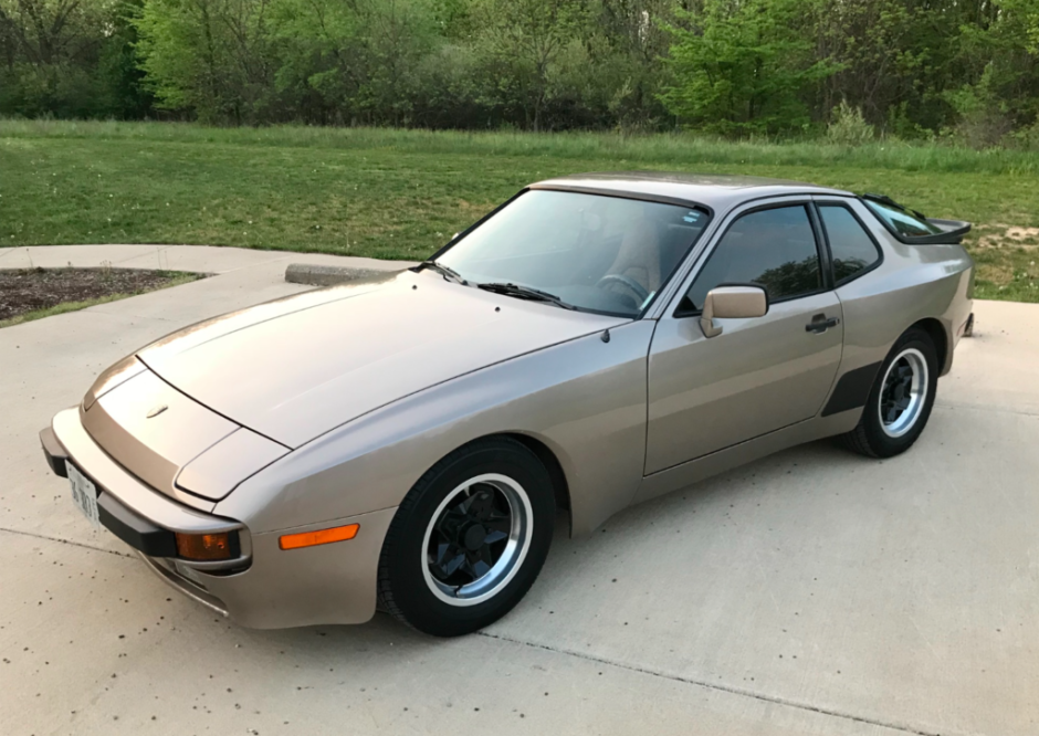 15k-Mile 1983 Porsche 944