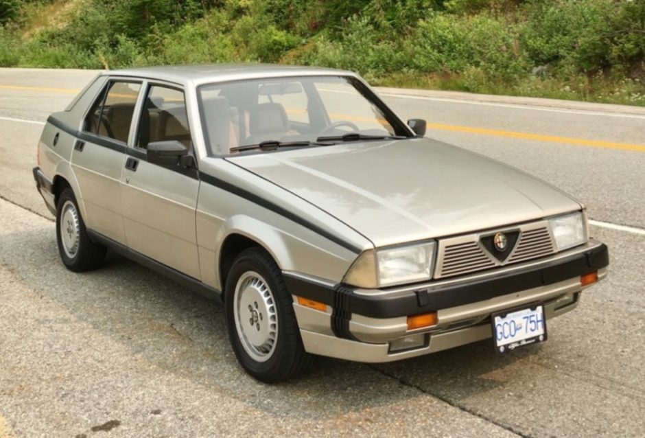 No Reserve: 1988 Alfa Romeo Milano Gold