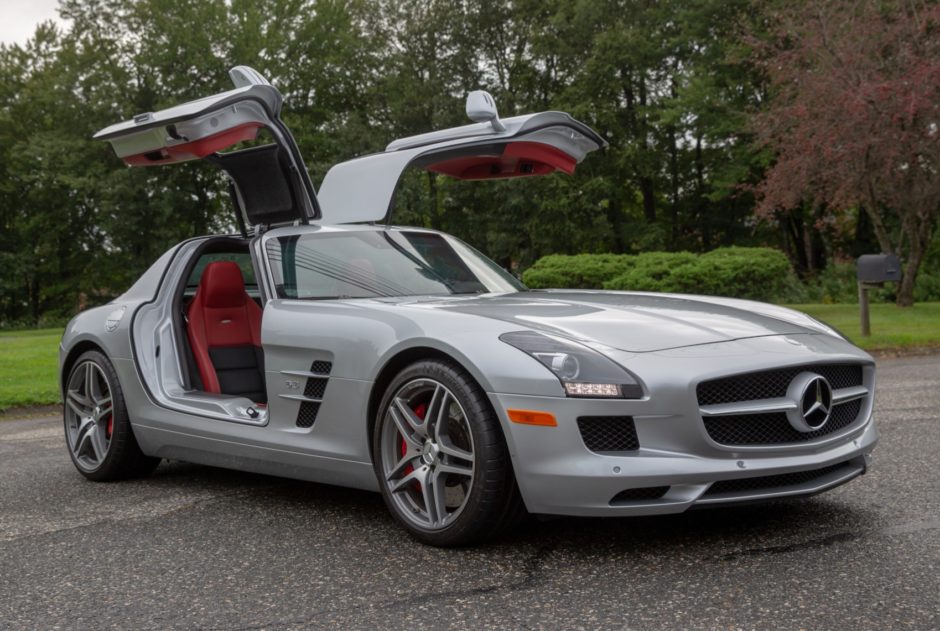 15k-Mile 2012 Mercedes-Benz SLS AMG