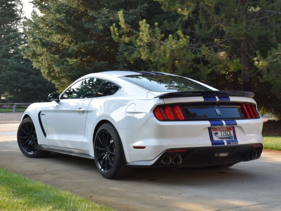 8K-Mile 2016 Ford Shelby Mustang GT350 Track Package