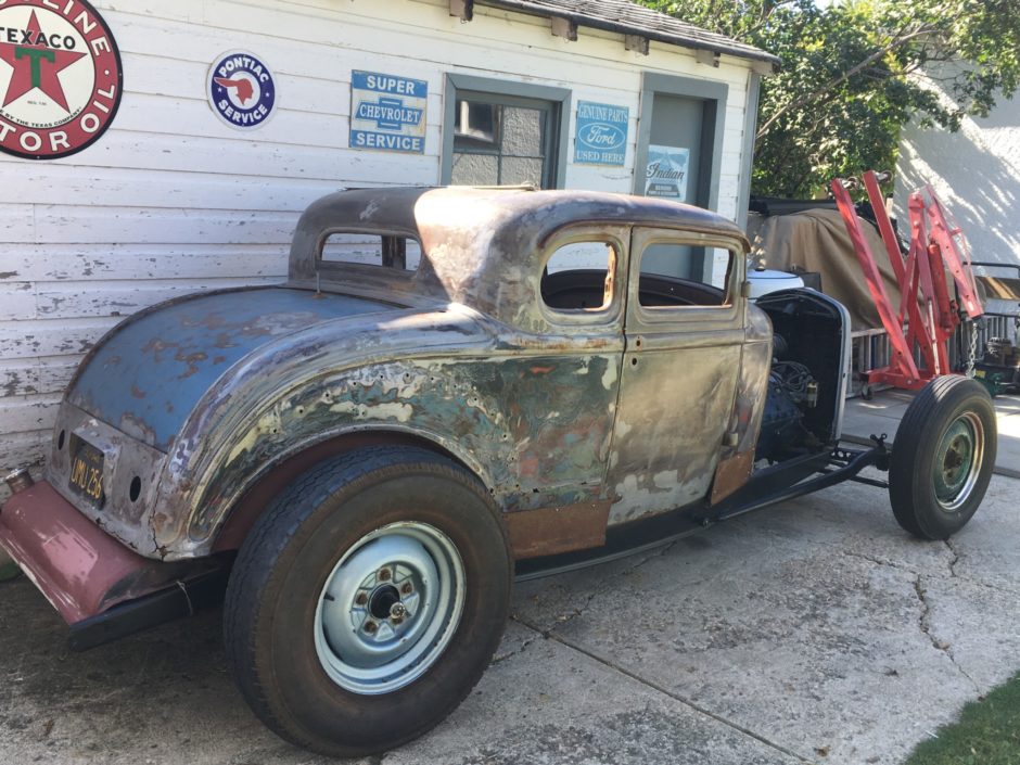 1932 Ford 5-Window Coupe Project