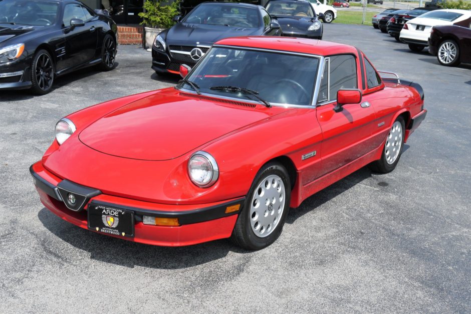 1988 Alfa Romeo Spider Quadrifoglio