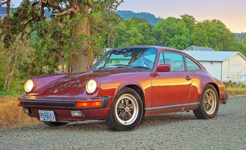 1984 Porsche 911 Carrera Coupe