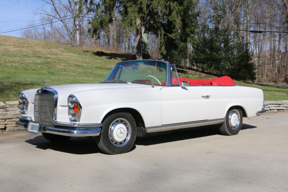 1964 Mercedes-Benz 220SE Cabriolet