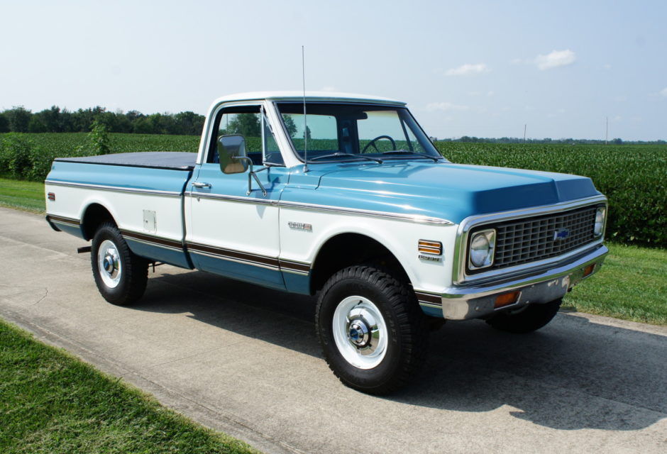 No Reserve: 1972 Chevrolet K20 4X4 Pickup