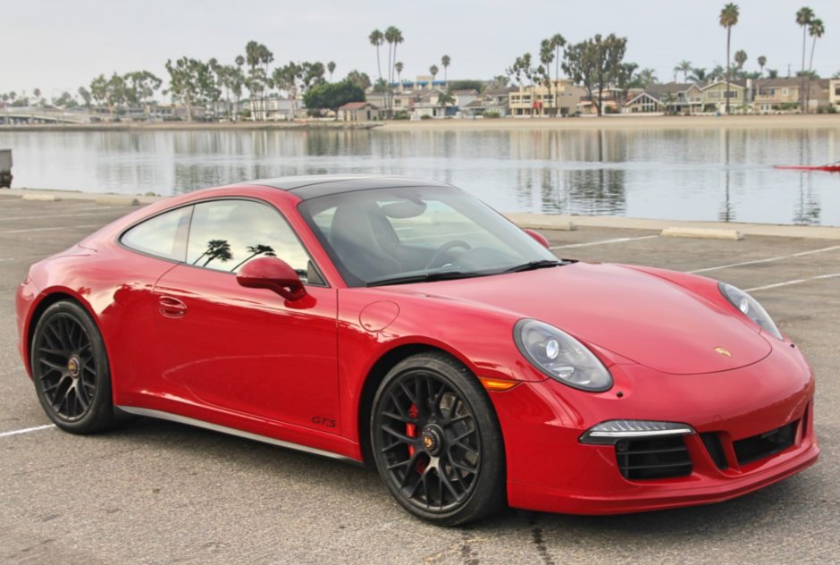 2015 Porsche 911 Carrera GTS Coupe