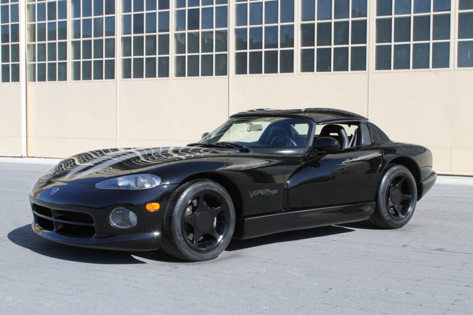 24k-Mile 1996 Dodge Viper RT/10