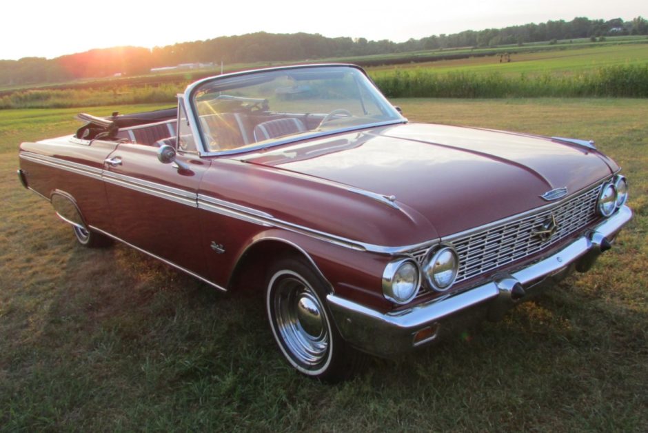 No Reserve: 1962 Ford Galaxie Sunliner